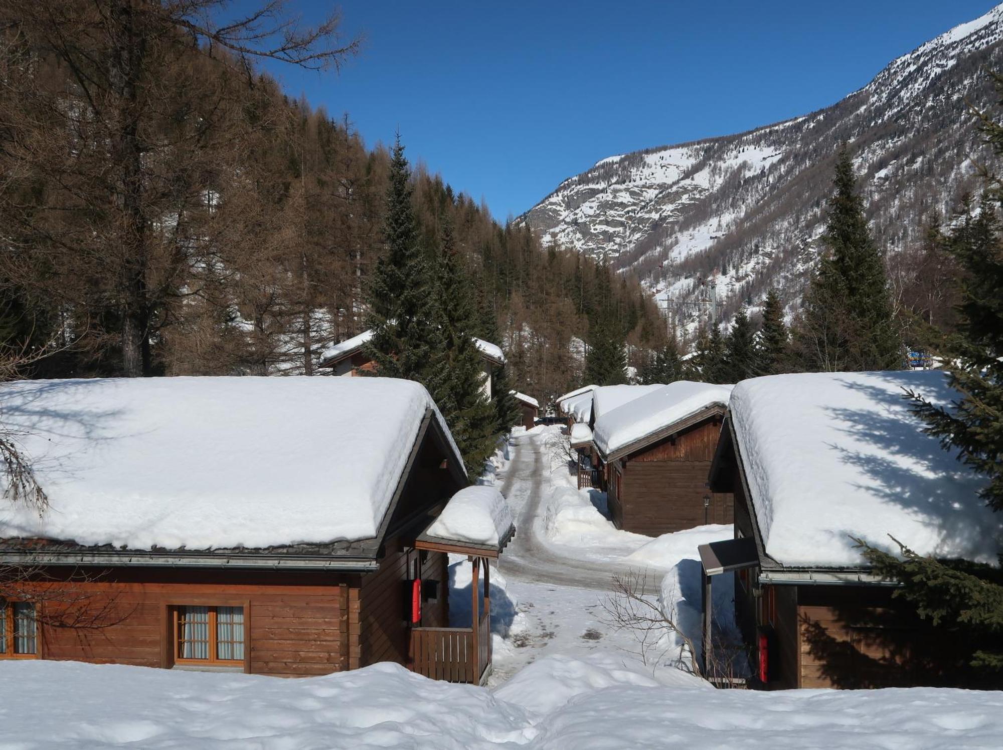 Residenz Edelweiss Saas320 Vila Exterior foto